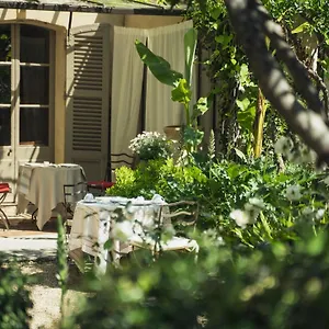 Guest house Les Jardins De Baracane